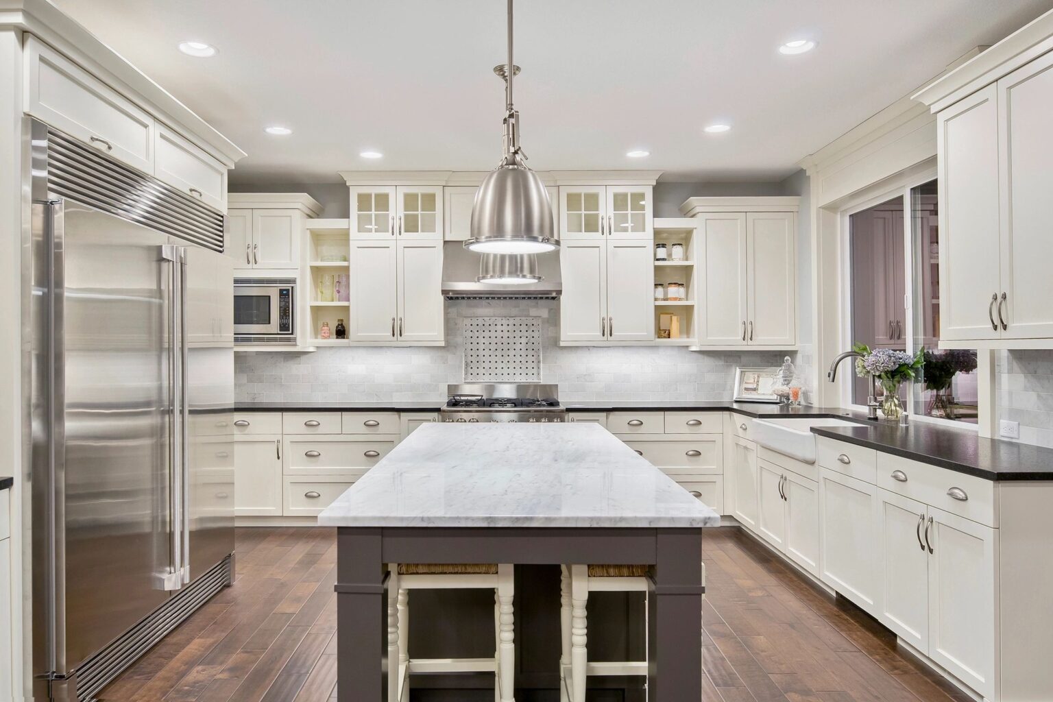 Kitchen Design & Renovation – Max Marvel Cabinet